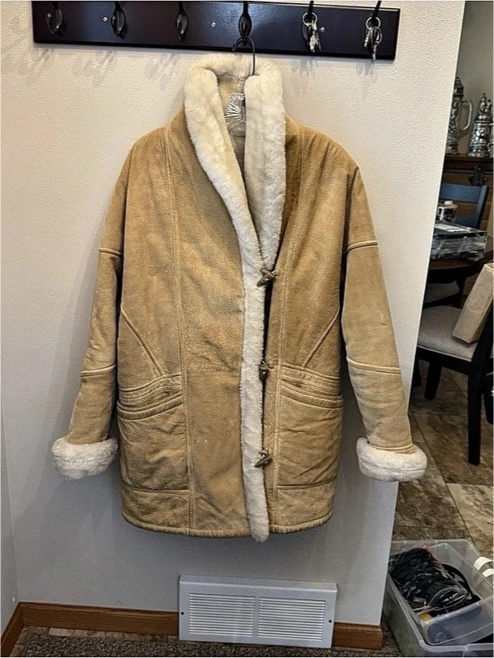 B.W. Wilson’s Adventure Bound Faux Shearling Coat Women S Tan Vintage